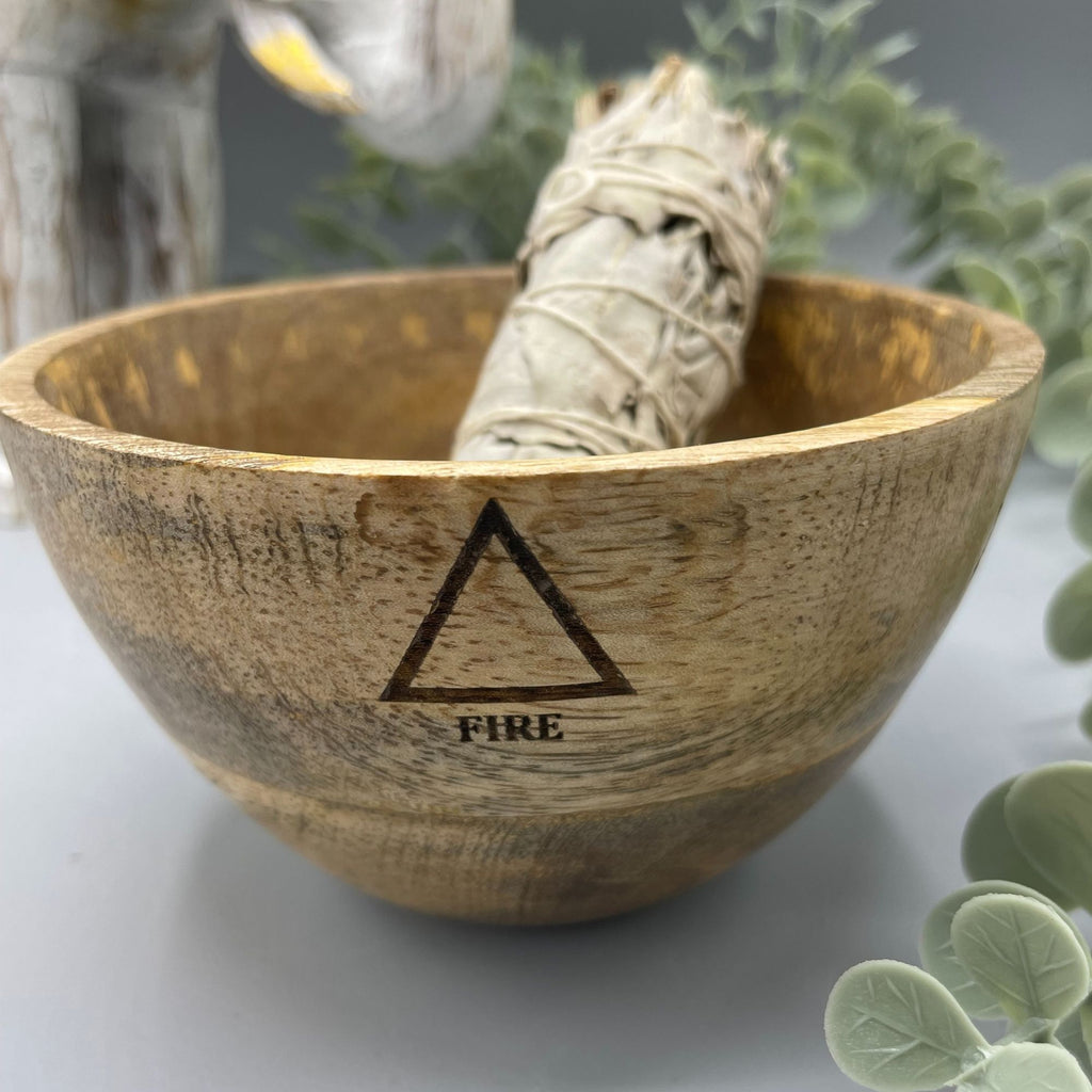 Bol en Bois pour Smudging et Offrandes Rituelles – Quatre Éléments – 12×7 cm
